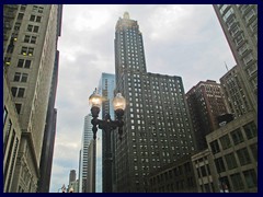 S Michigan Avenue 012  - Carbide and Carbon Bldg, now Hard Rock Hotel